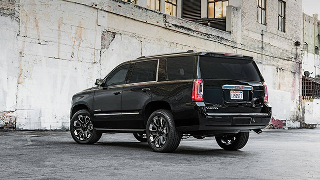 обновленный GMC Yukon 2018