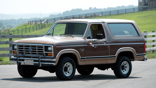 Старый добрый Ford Bronco XLT (1982-1986 гг.)